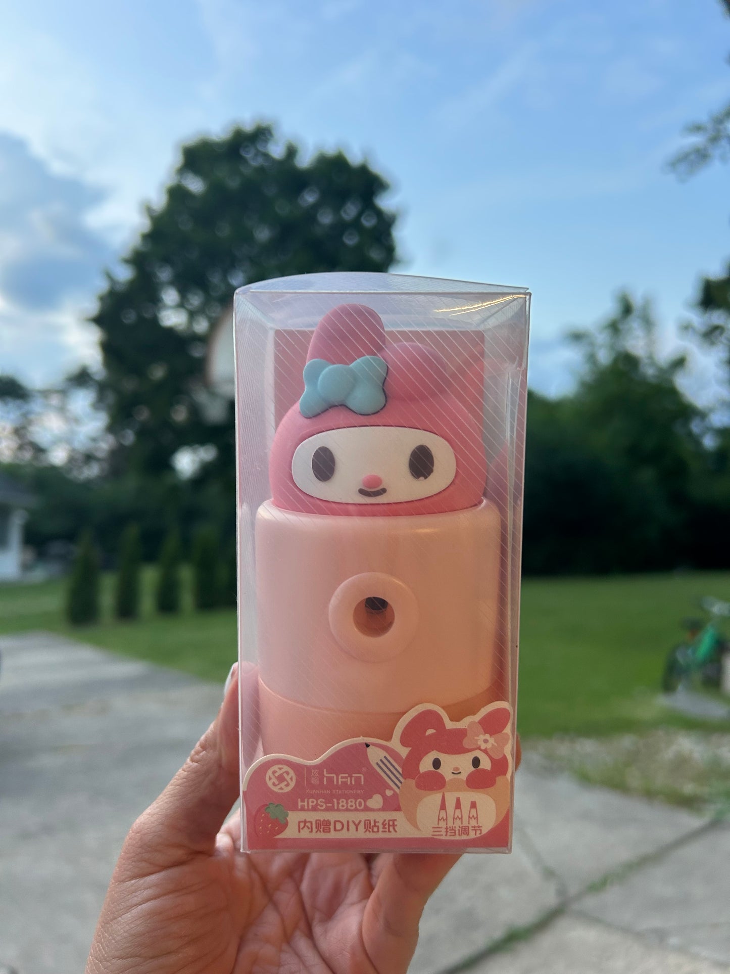 Character battery powered Sharpener
