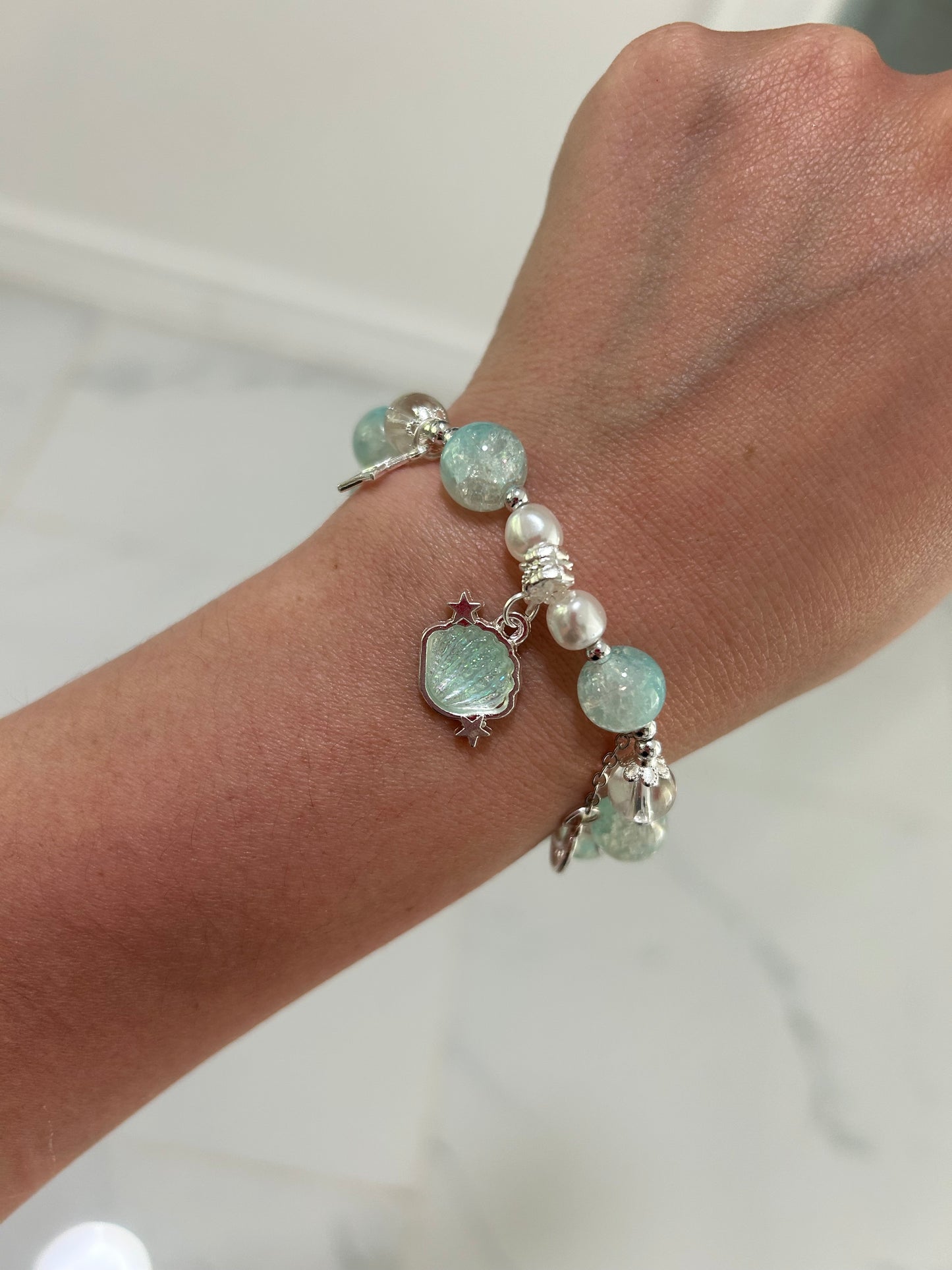 Fashion bracelet seashell