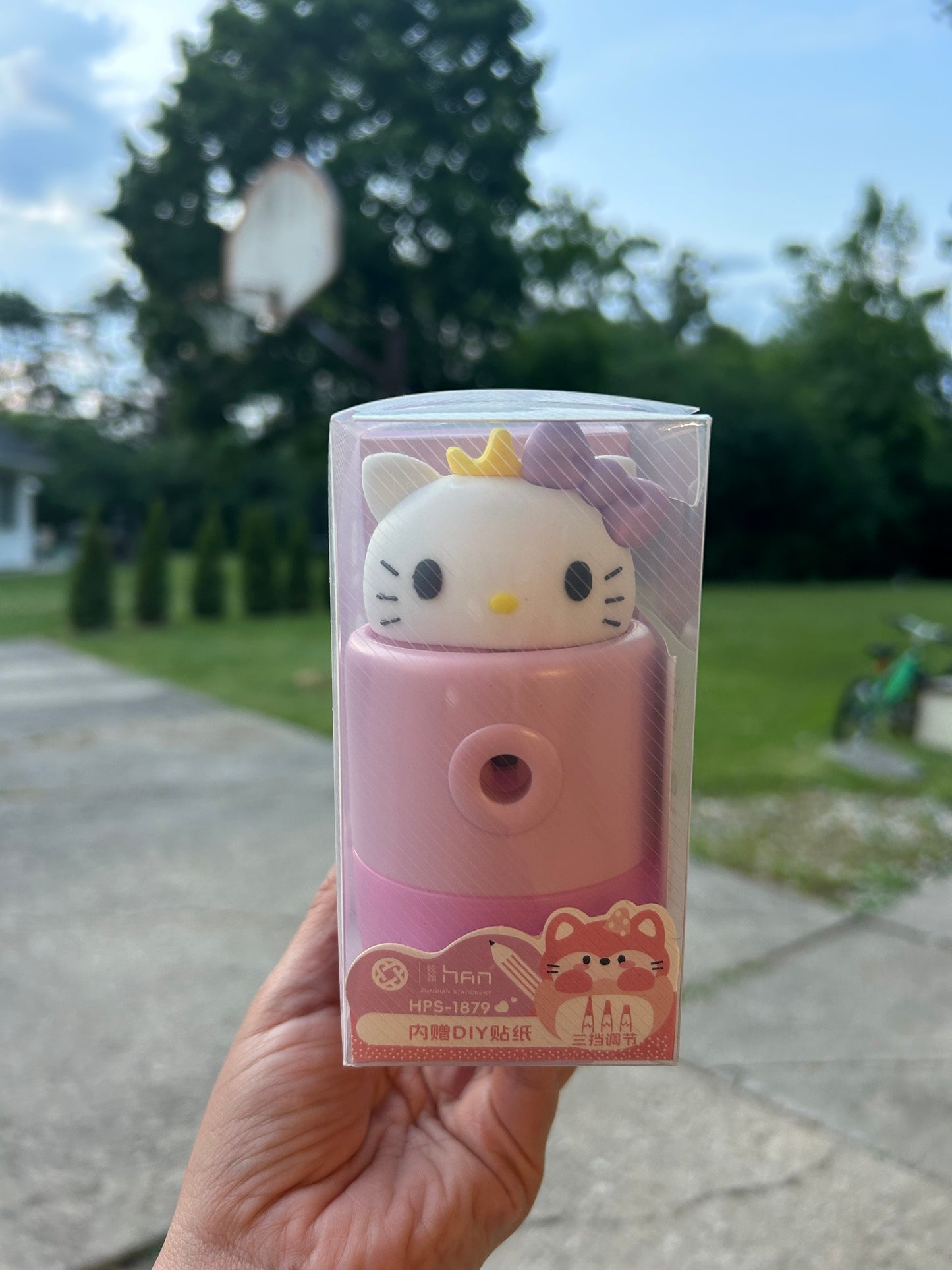 Character battery powered Sharpener