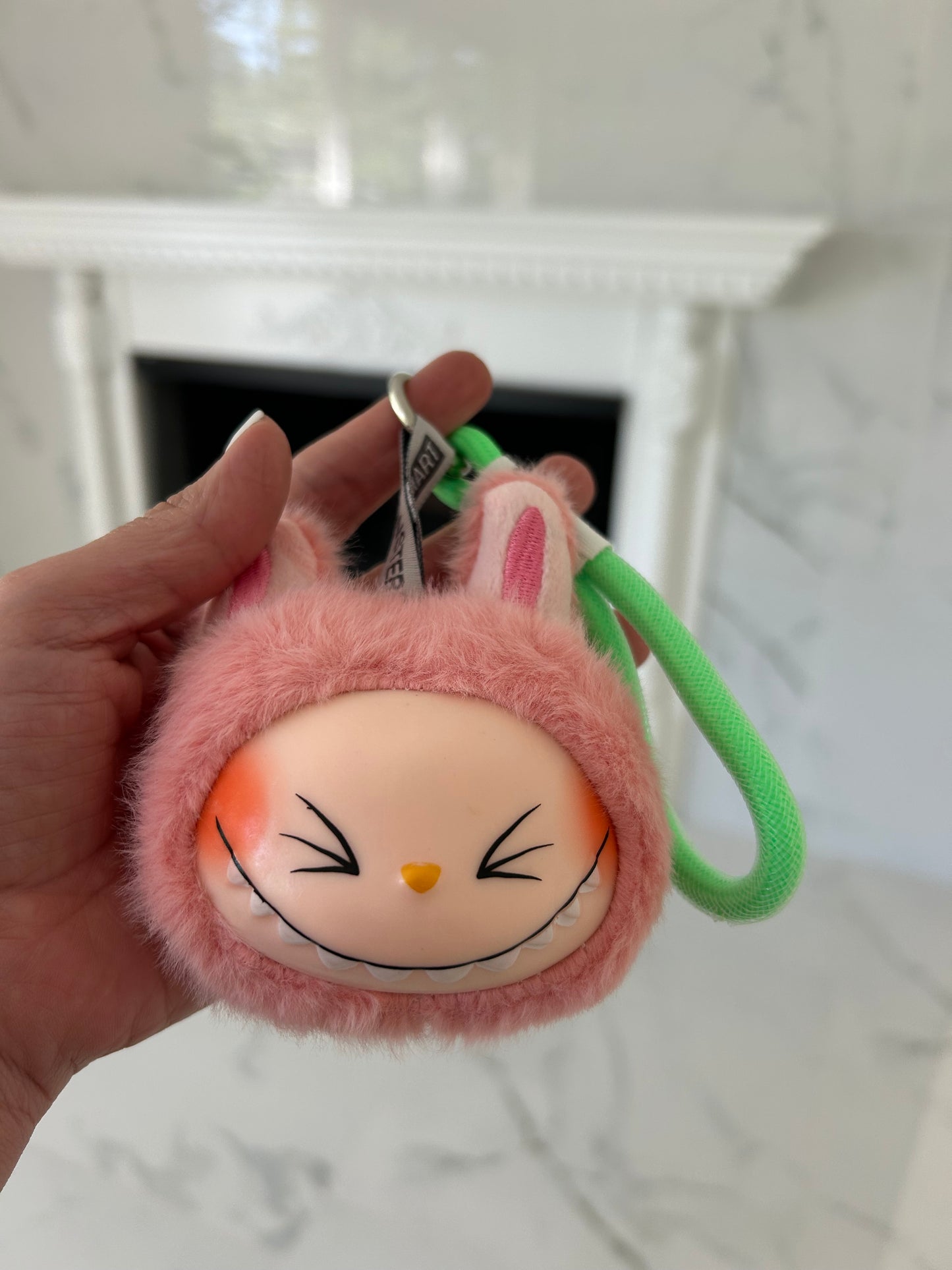 Lafufu head keychain music/light