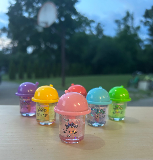 Lip gloss 1